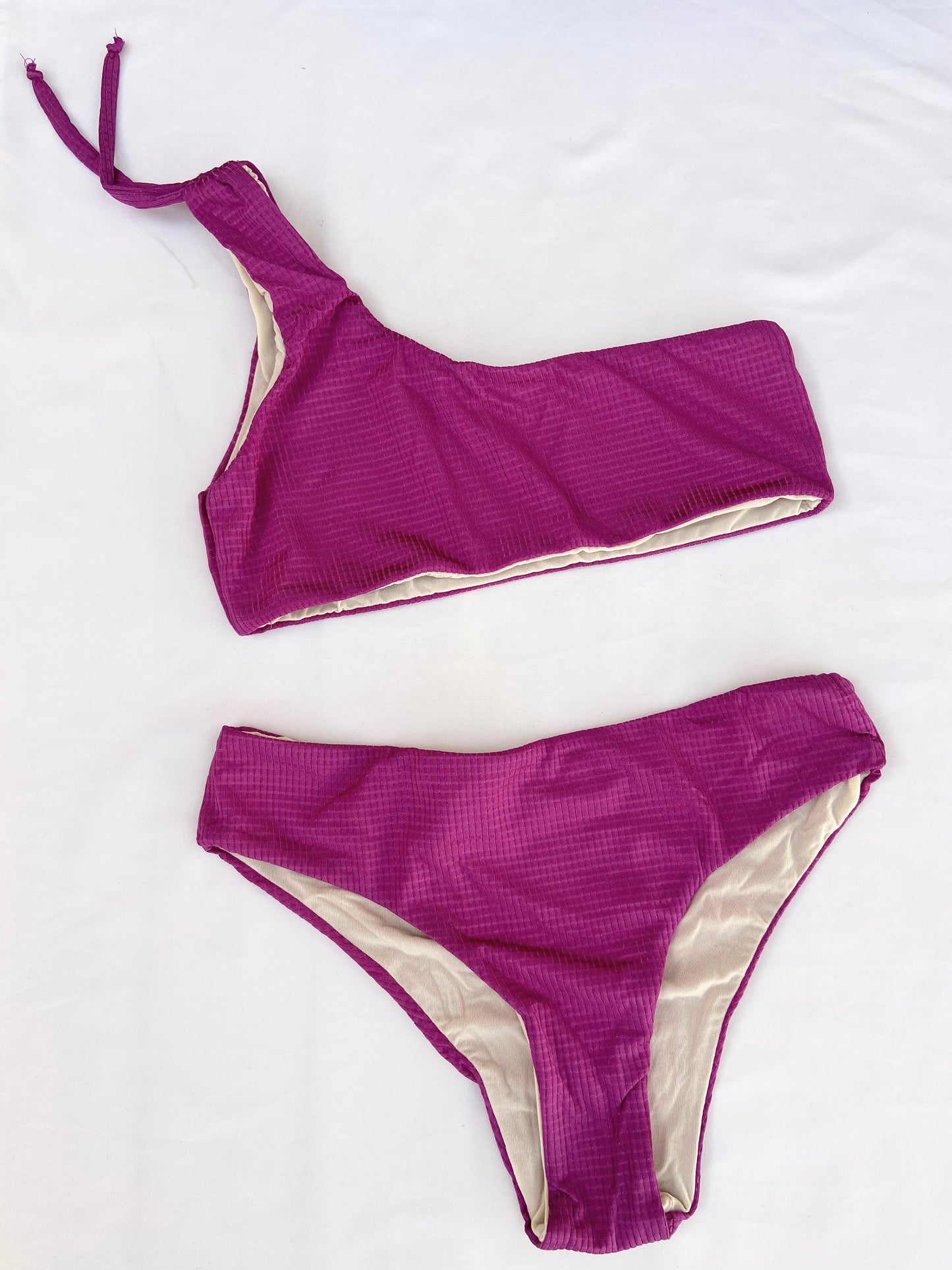 Bikini Alexandra | Orchid